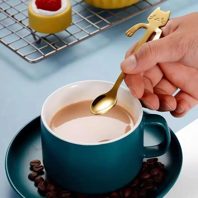 1PC Stainless Steel Cute Cat Shaped Coffee Spoon Mini Dessert Ice Cream Scoop Lovely Tea Spoon Tableware for Snacks