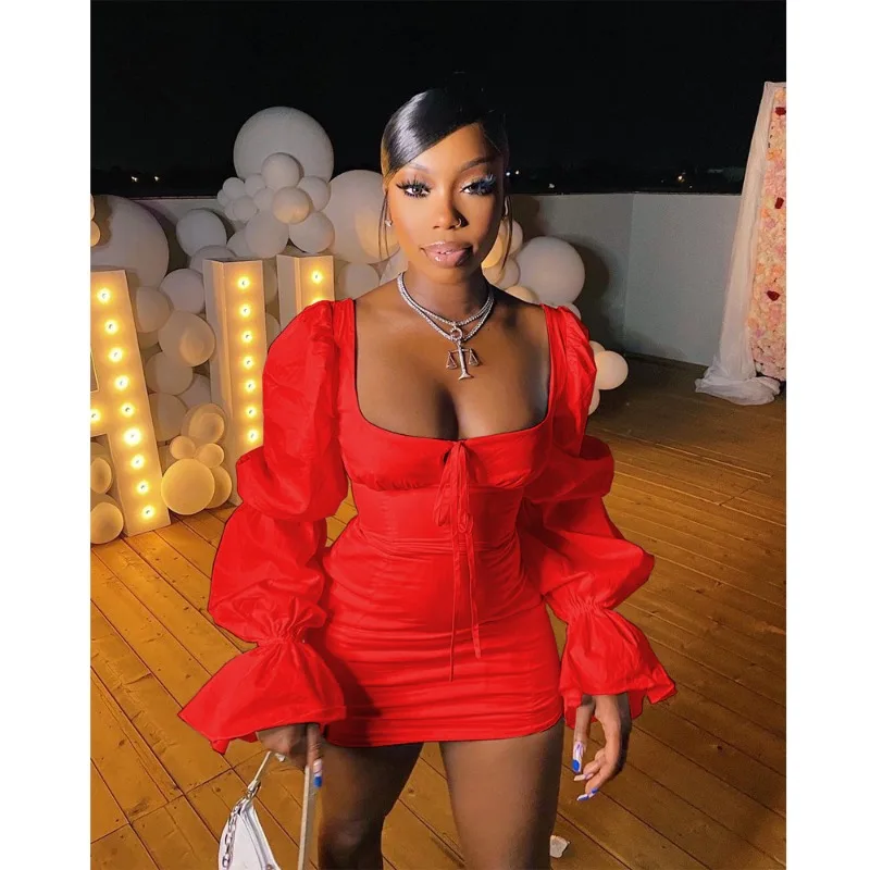 فستان قصير مثير بأكمام منتفخة ملابس حريمي برقبة مربعة ملابس حفلات أعياد الميلاد للنساء فساتين أنيقة للنوادي الليلية