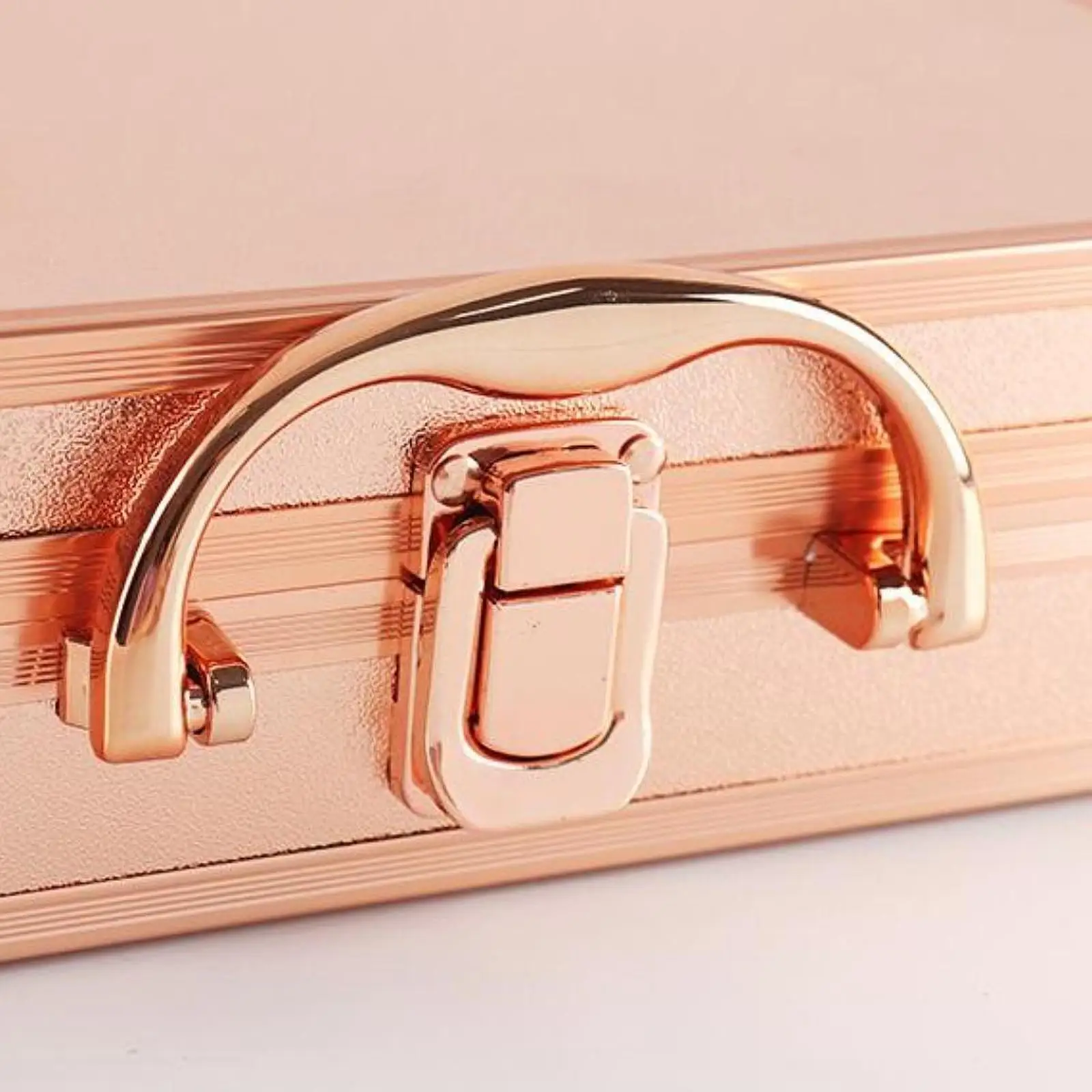 Universal Aluminum Case Lockable Makeup Tool Organizer Box Sturdy Portable Toolbox for Salon Home and Travel Use