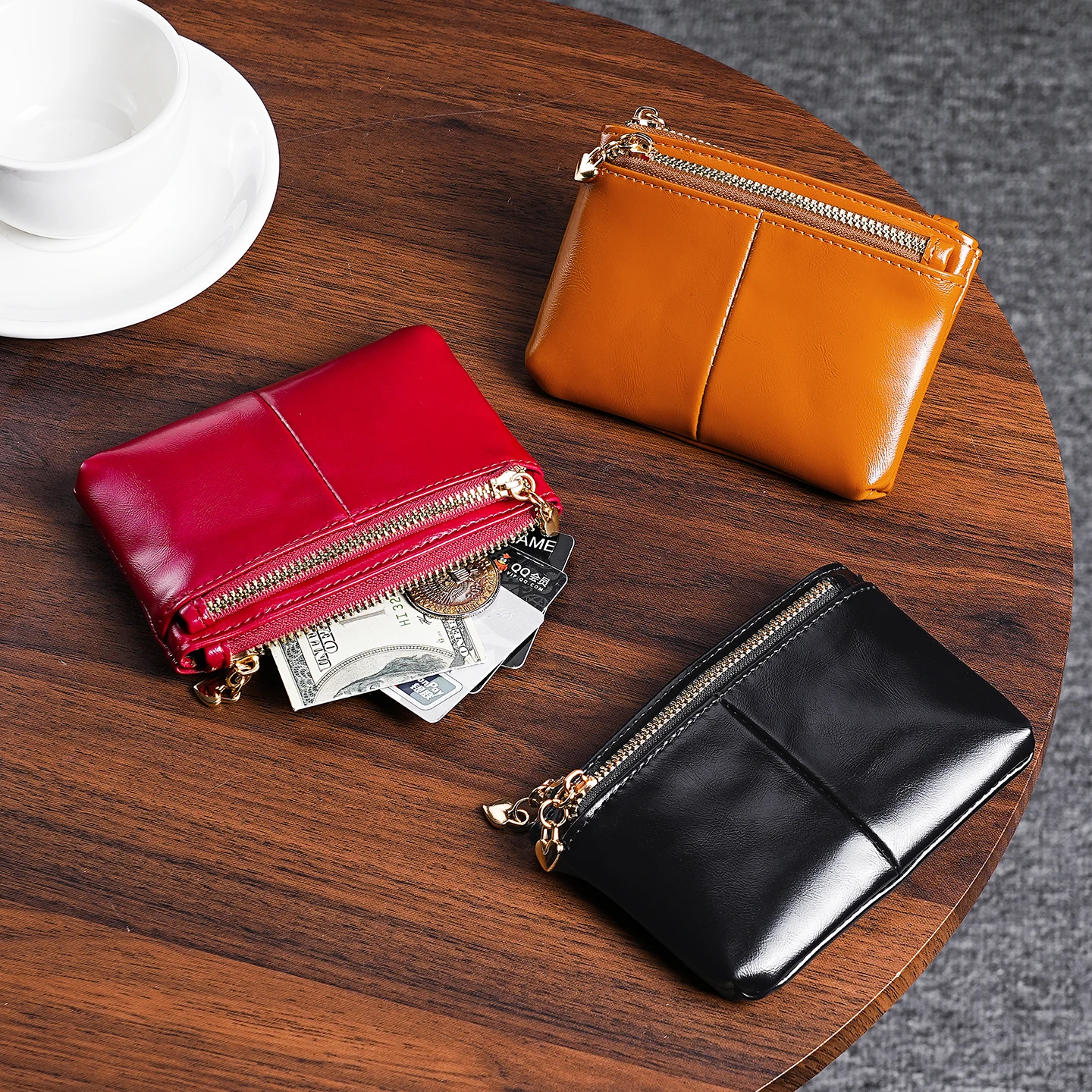 

Multi-Color Zipper Wallet Portable Card Cash Key Organizer with Cute Heart Charm (4 Colors)