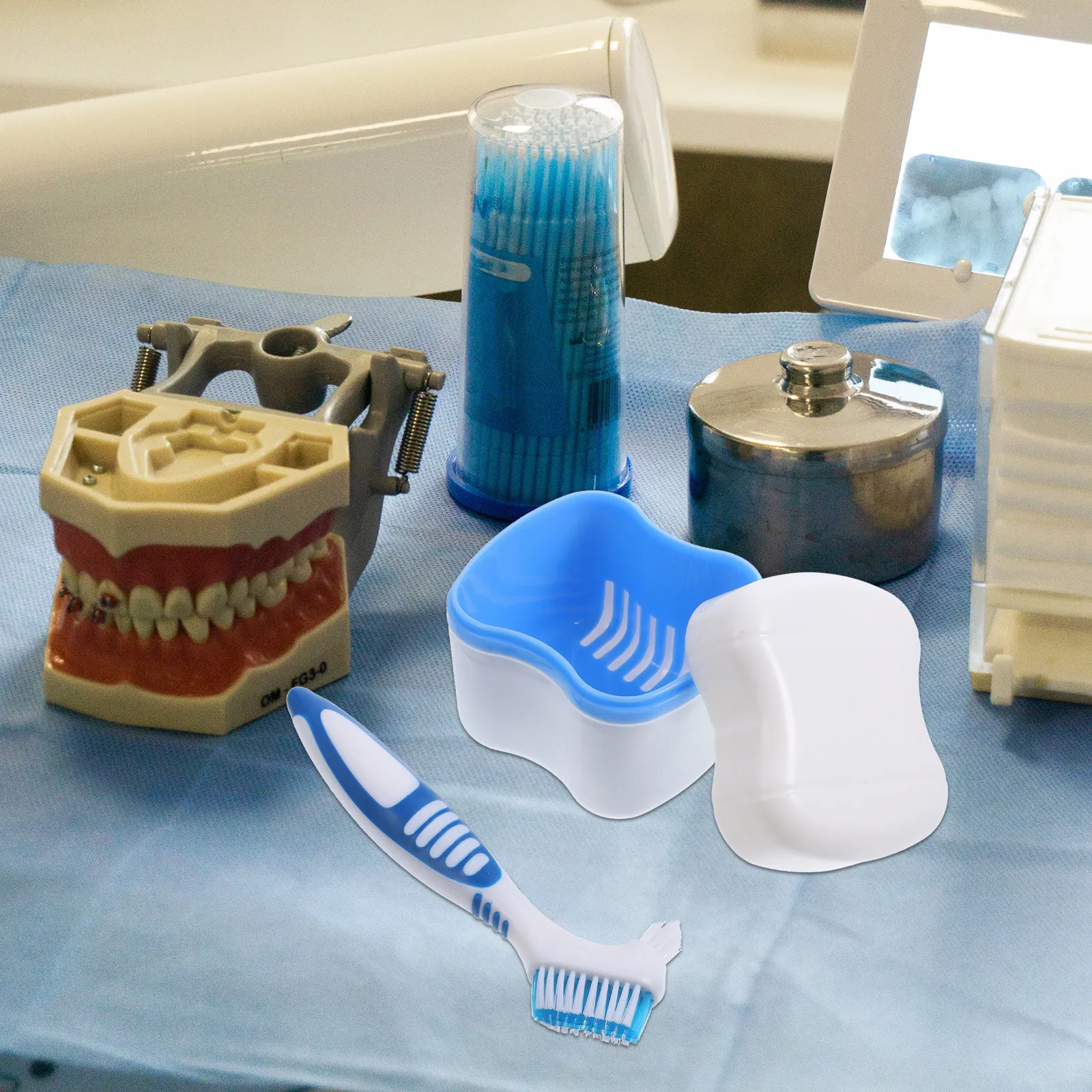Denture Toothbrush Safe Environmentally Friendly Double Sided Cleaning Brush for False Teeth Portable Ergonomic Design Large