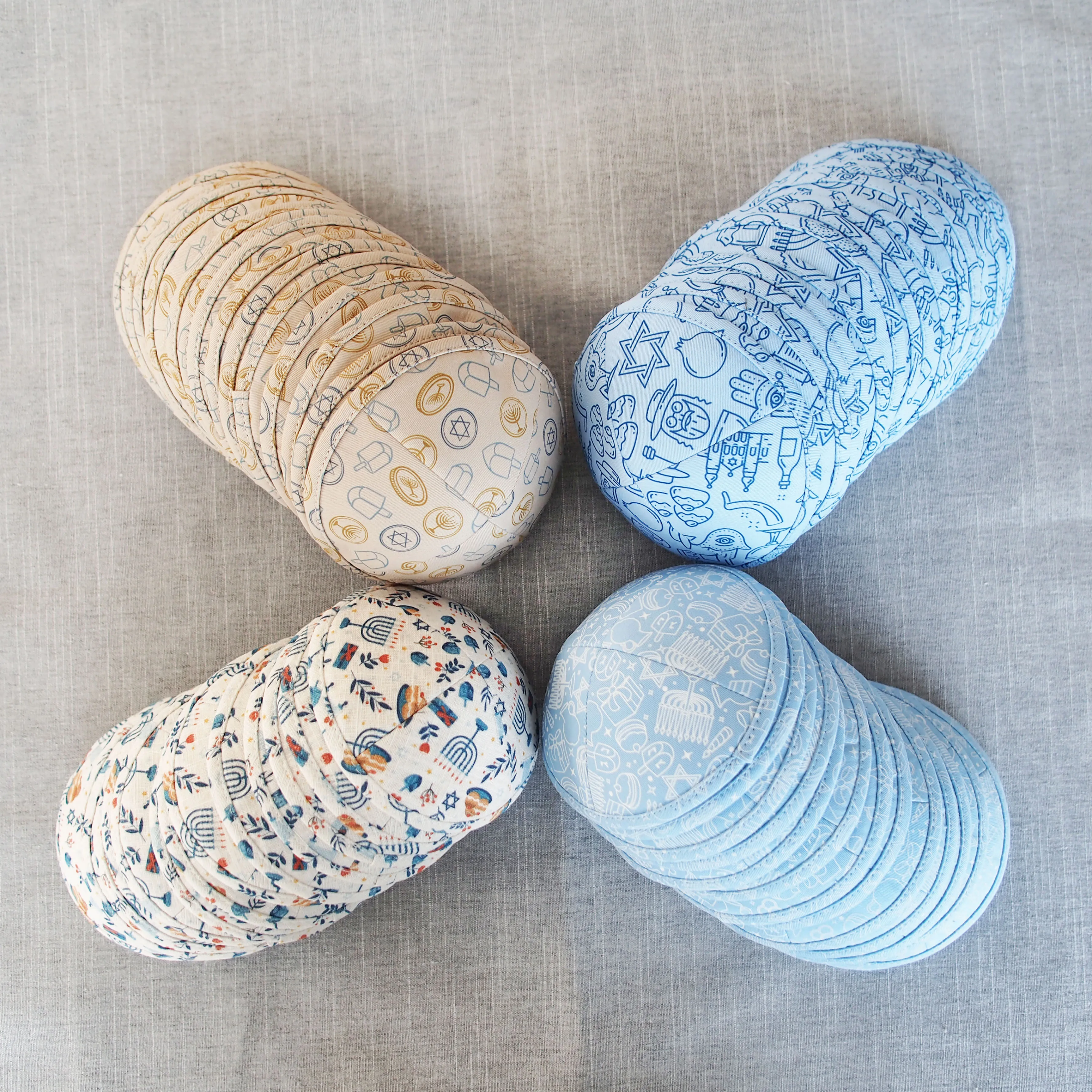 

Custom digital print pattern kippa.bread cover set. Fashionable digital print. Eco-friendly yarmulke