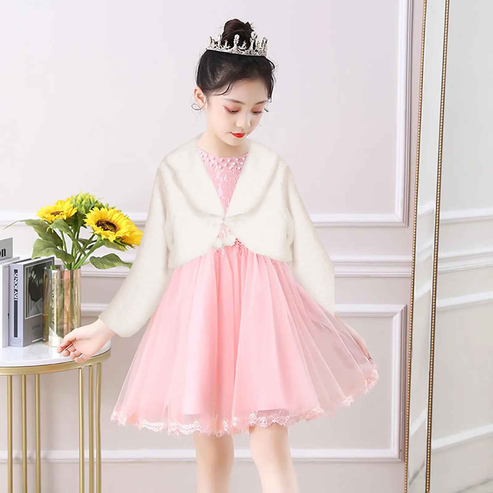 1Pcs Fashionable Flower Accent Children Tippet Warm Cozy Winter Shawl for Girls Wedding Prom Party Performance Photo Prop