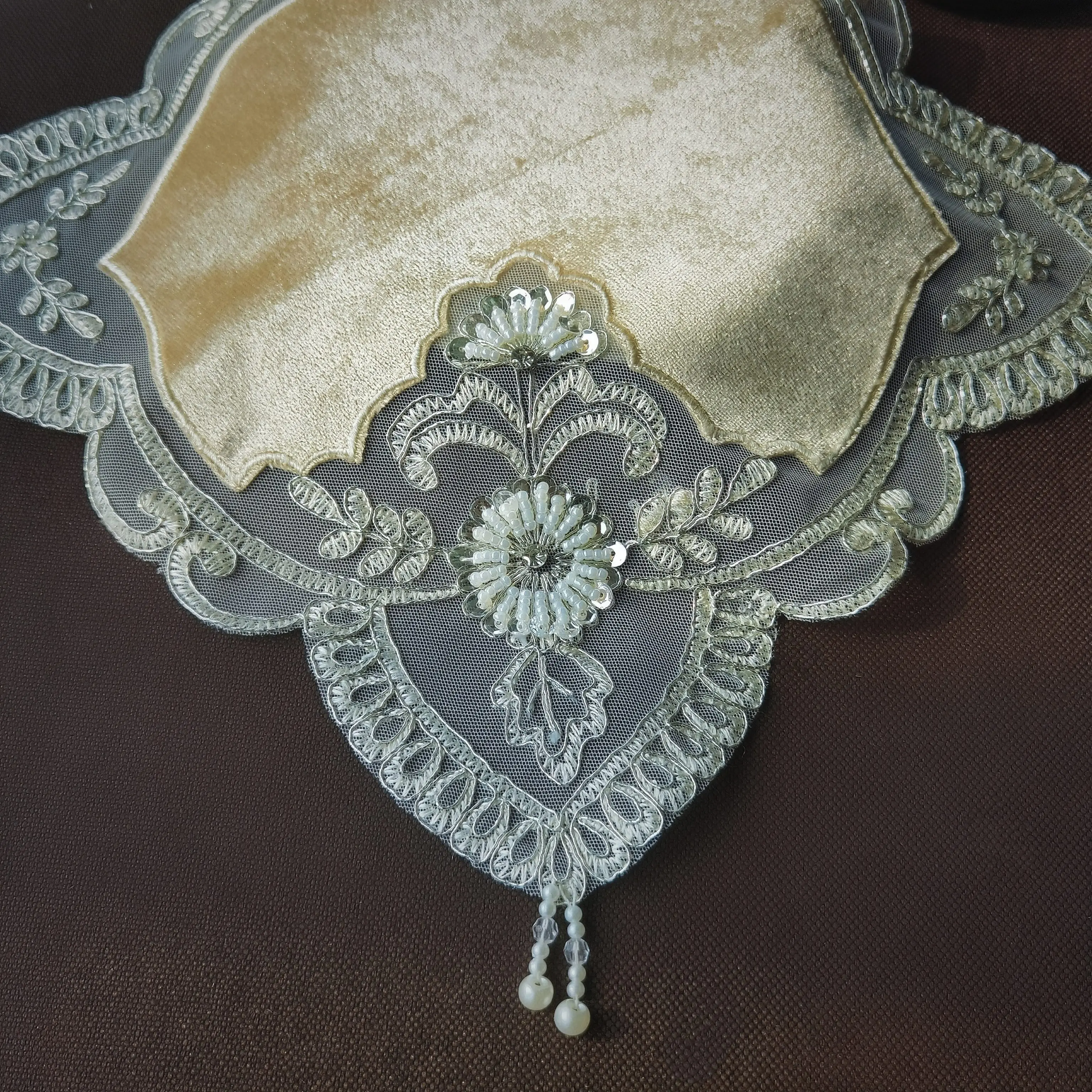 Individual Placemat Luxury Golden Dining Table Mat Coasters For Cups Vintage Beaded Table Mat Dining Table Center Decor