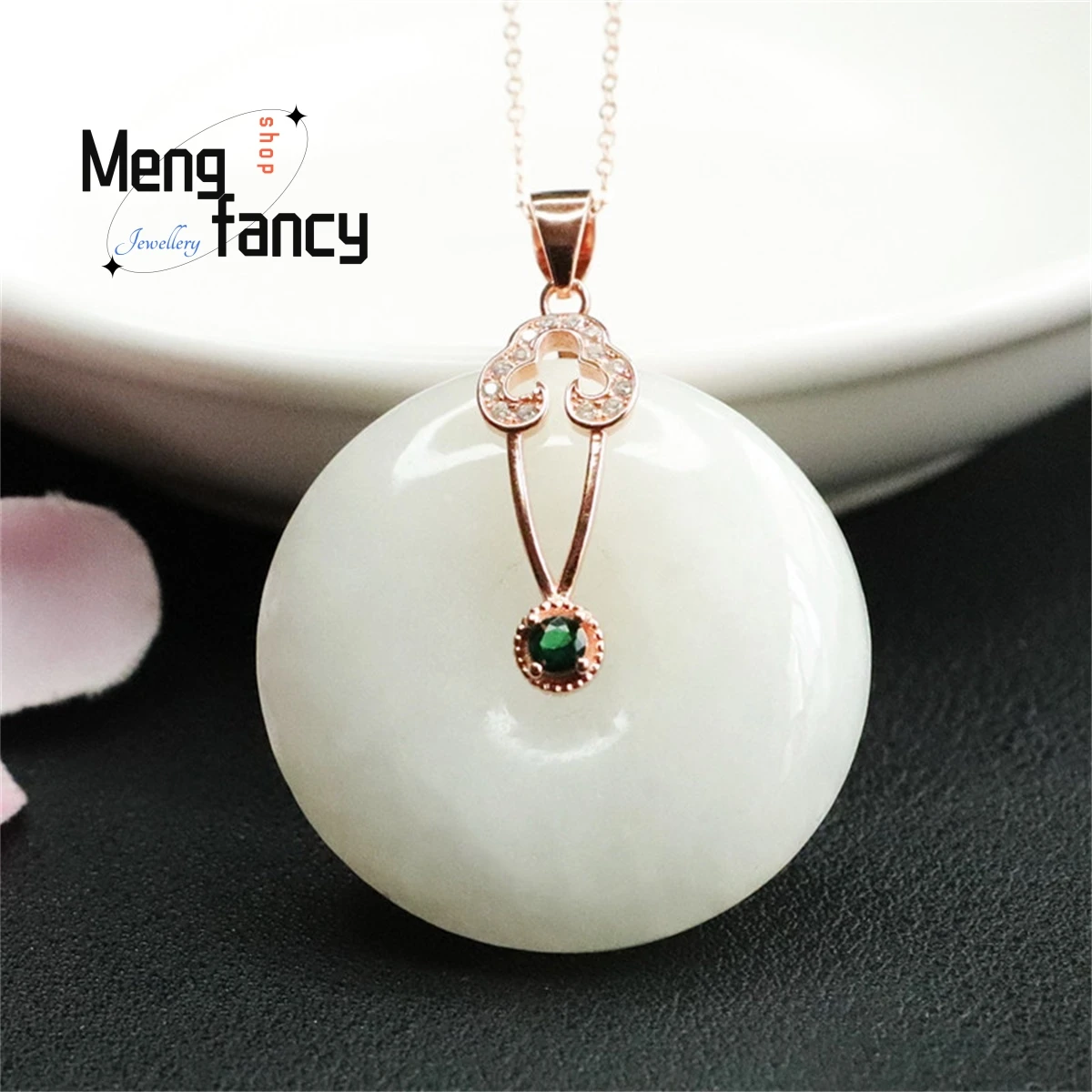 

Natural S925 Silver Inlaid Hetian Sheep Fat White Jade Safety Buckle Necklace Charm Elegant Personalized Fashion Luxury Jewelry