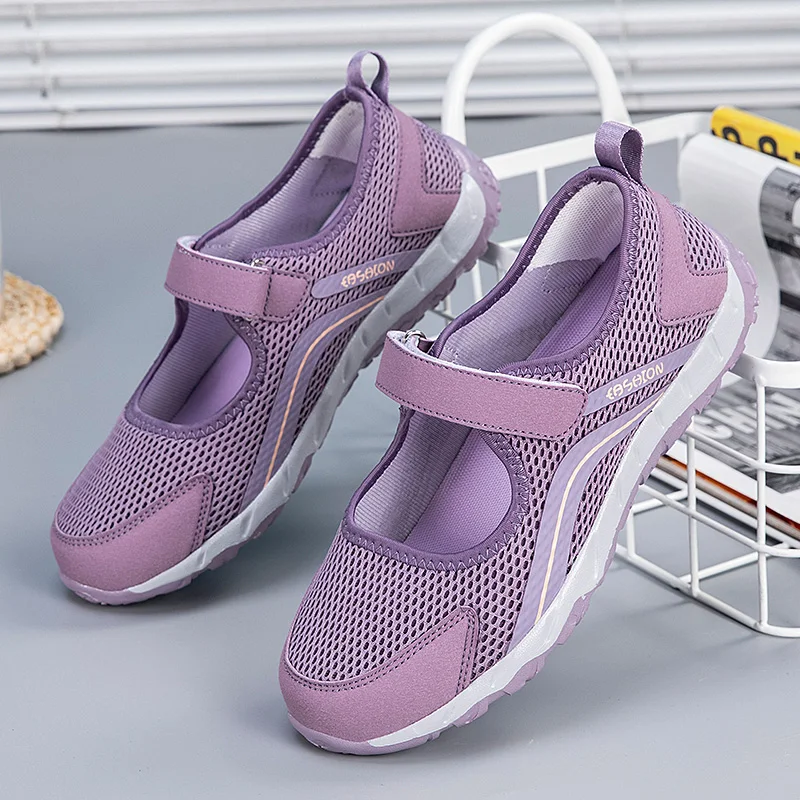 New Women's Walking Shoes, Lightweight and Breathable Mesh Dancing Shoes, Mom's Flat Bottom Anti Slip Walking Shoes, 2025 Summer