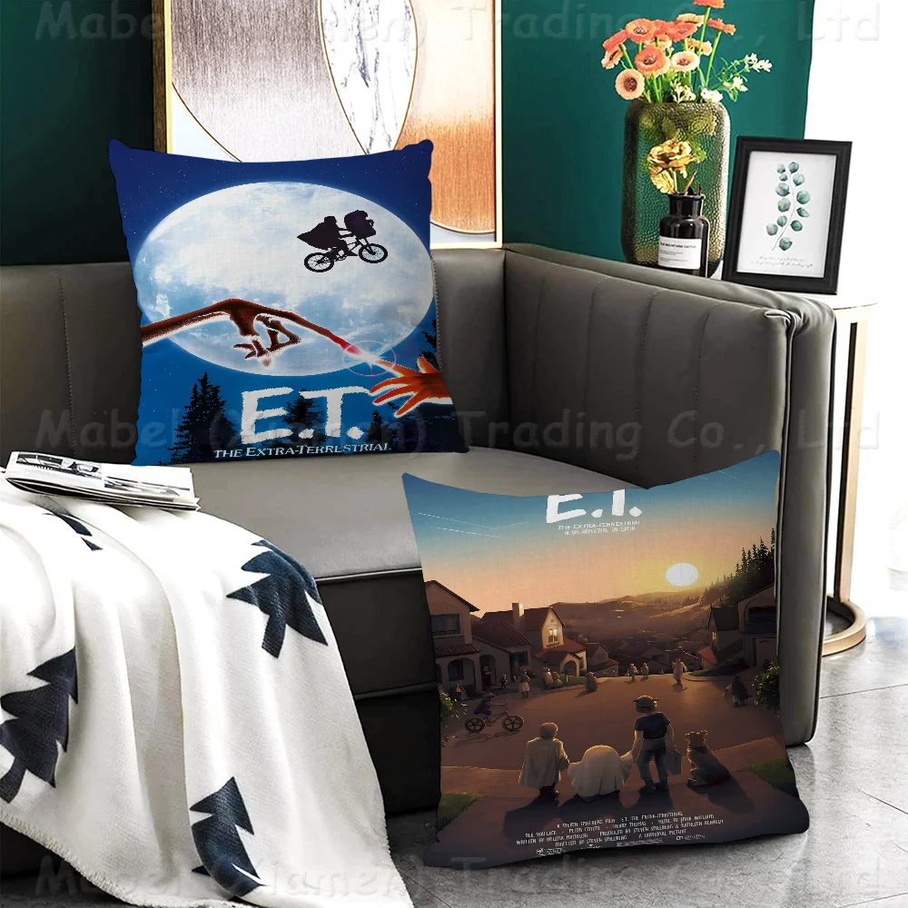 E T The Extraterrestrial Movie Cushion Cover Pillowcase Upholstery Sofa Throw Pillow Home Decor Pillowcas