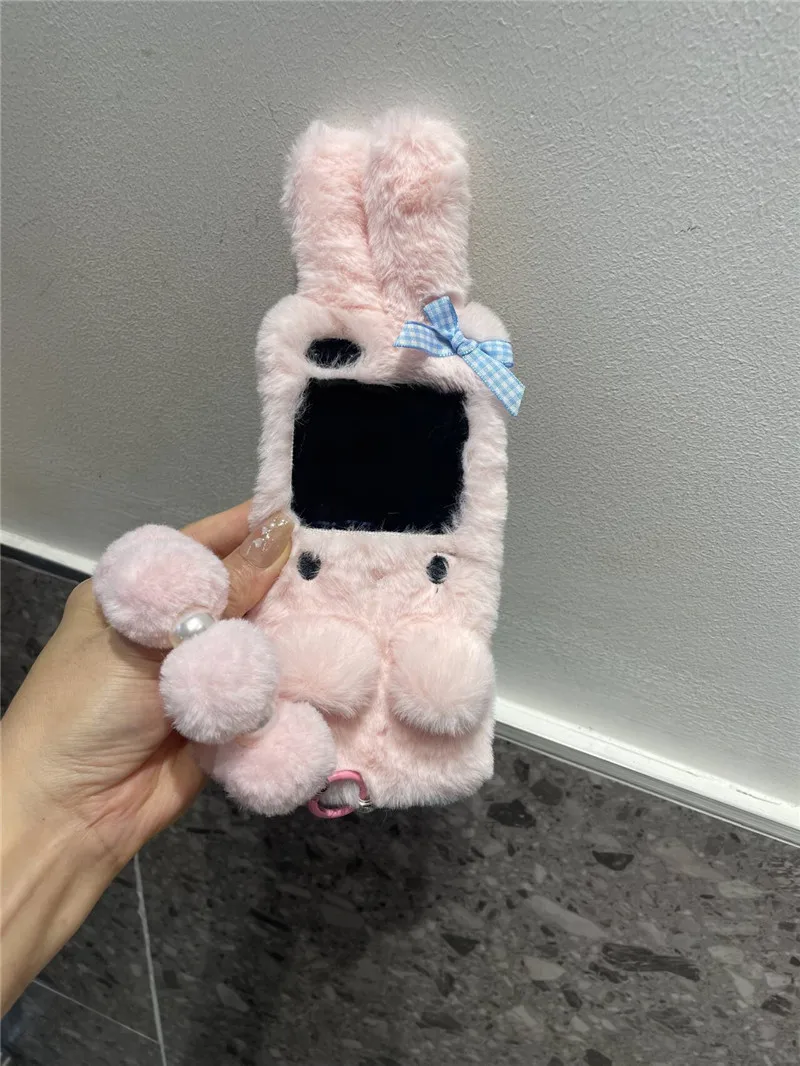 Fai da te simpatico cartone animato soffice custodia in peluche per Samsung Galaxy Z Flip6 custodia per Galaxy Z Flip5 Cover Z Flip4 Z Flip3 cinturino palla di pelo