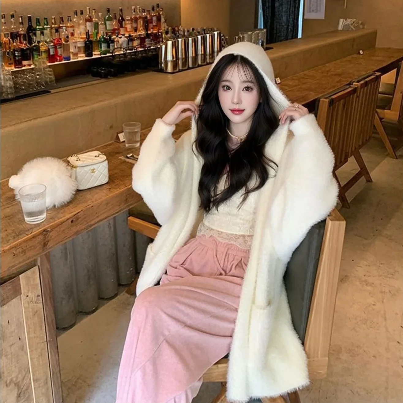 2025 خريف جديد المرأة منتصف إلى طويل كسول سترة سترة مقنعين فو فرو المنك سترة مشغولة من الصوف #5