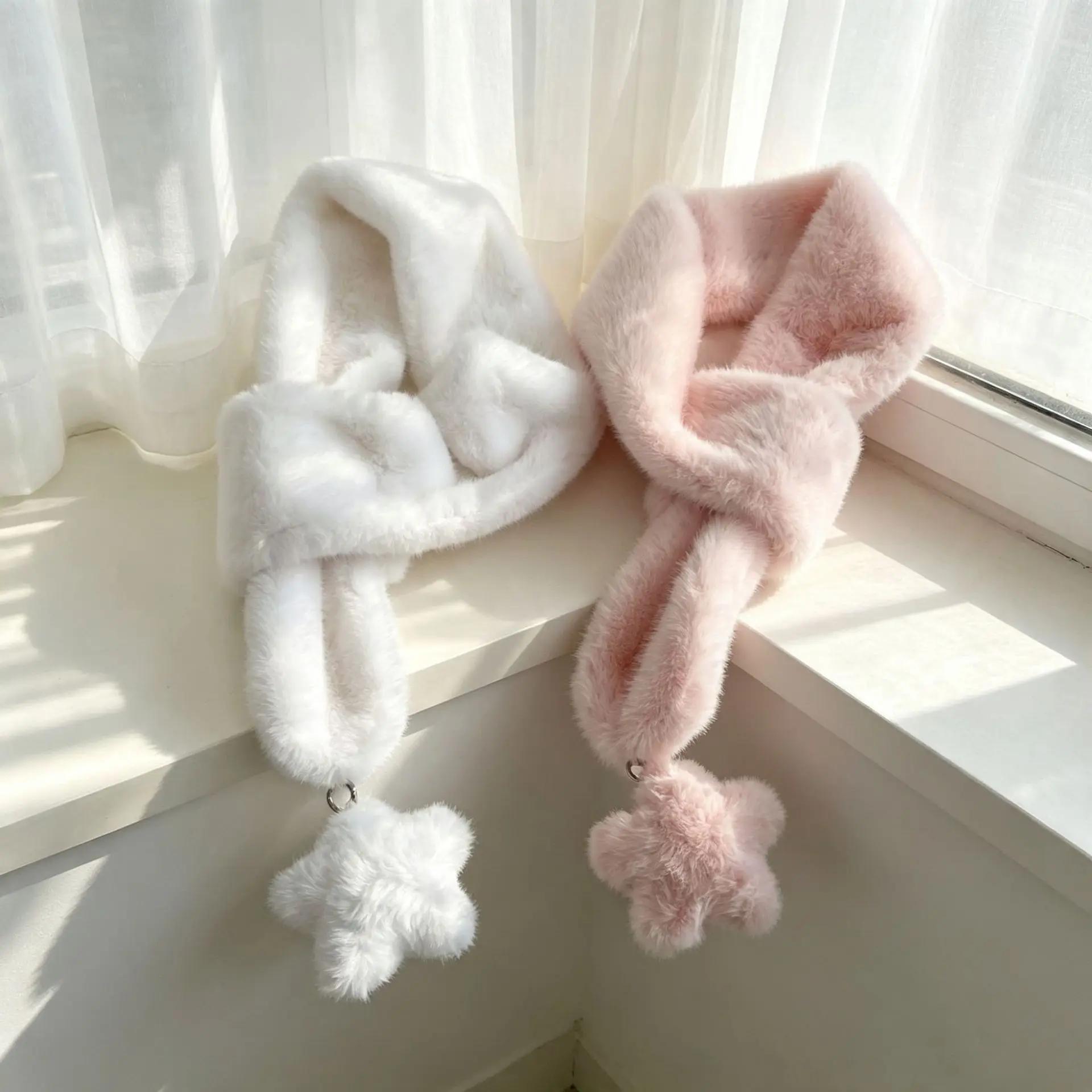 Winter Women Soft Faux Rabbit Fur Scarf Simple Classic Star Pendant Sweet Girl Accessory Outdoor Warm Thick Neck Warmer