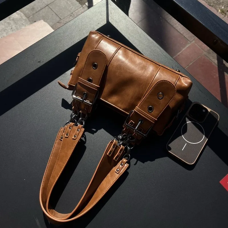 

High Quality Individuality Handbag American Retro Old Locomotive Bag New Large Capacity Shoulder Armpit Maillard Wasteland Bag