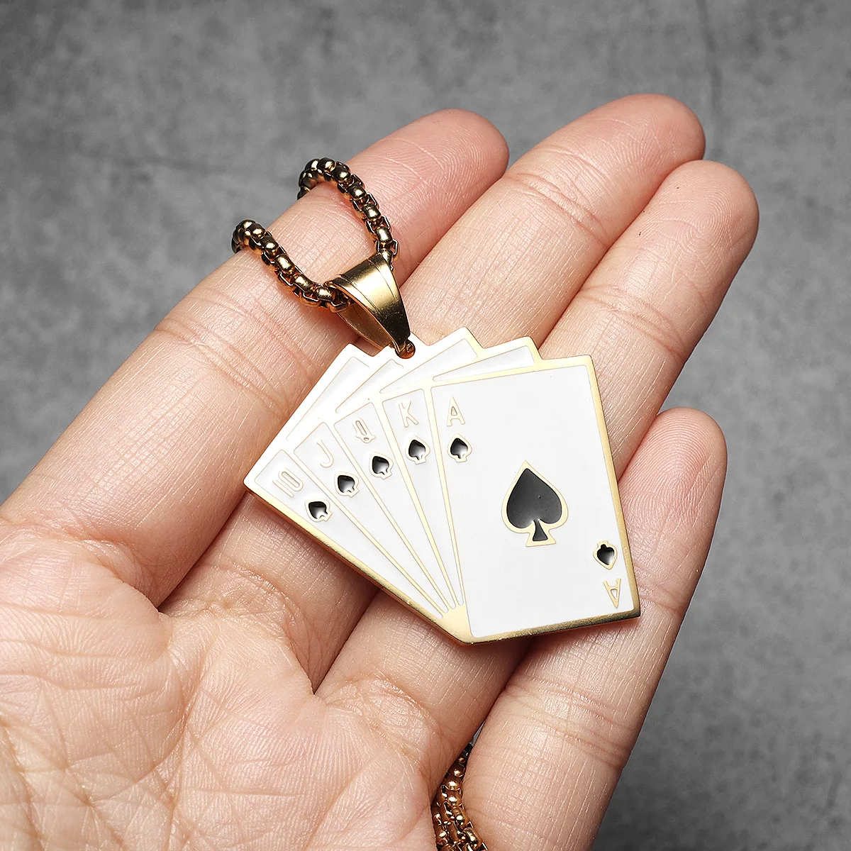 Poker Flush Lucky Men Necklaces Pendant Stainless Steel Jewelry For Male Women Punk Hip Hop New In Accessories Gifts Wholesale