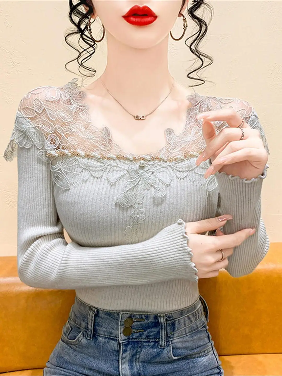 Base lavorata a maglia con giunture in pizzo sexy irt Donna Autunno Inverno Scava fuori V-Ne Perline Lungo Sve Top Morbido elastico Abbigliamento interno