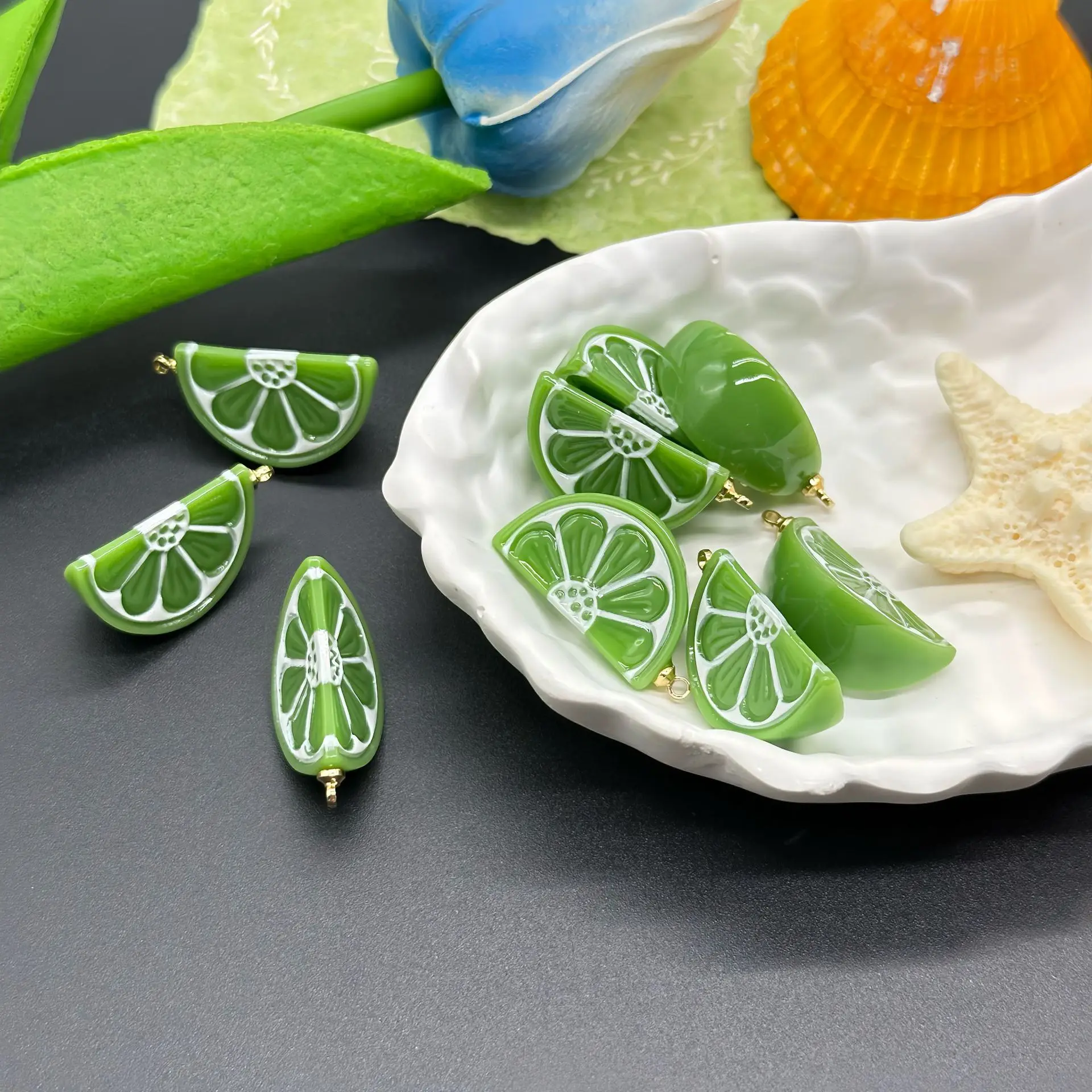 10Pcs Resin Simulation Fruit Lemon Slice Orange Segment Pendants Fresh Style DIY Jewelry Making Accessories