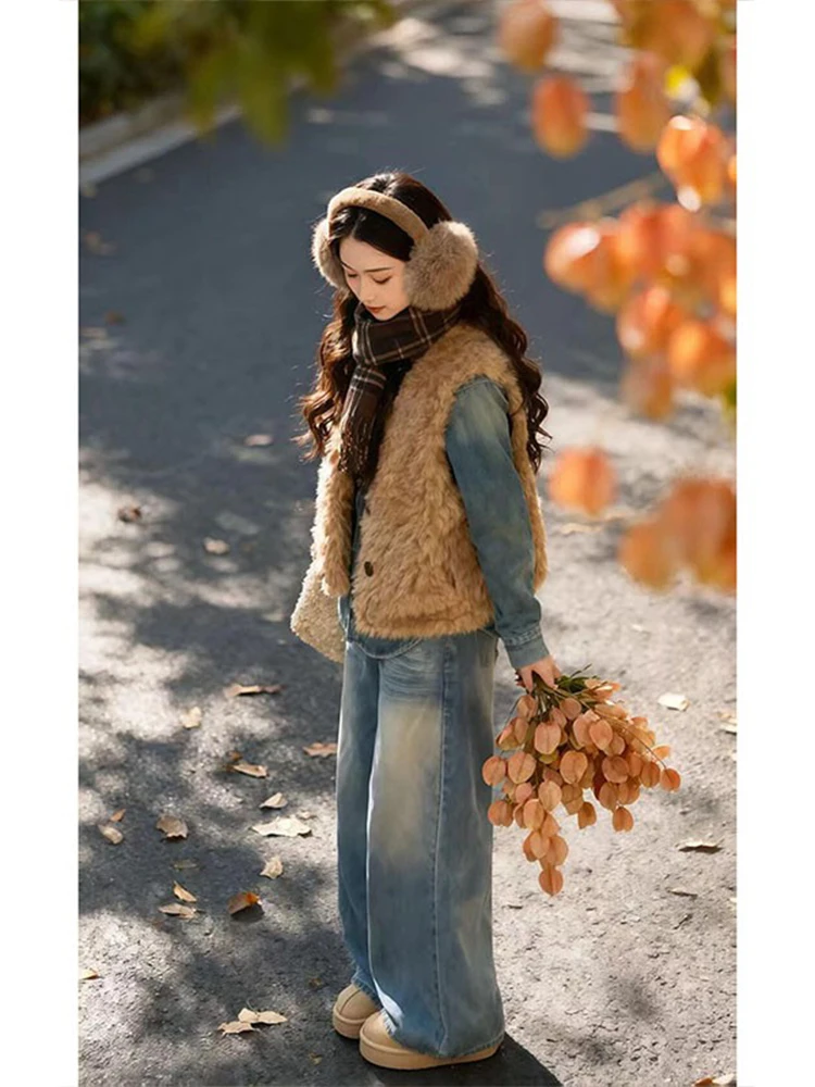 Caramel Lamb Fur Short Vest Top Women's 2025 Autumn Winter New Retro Denim Three-piece Set High Waist Long Pants Casual Wear