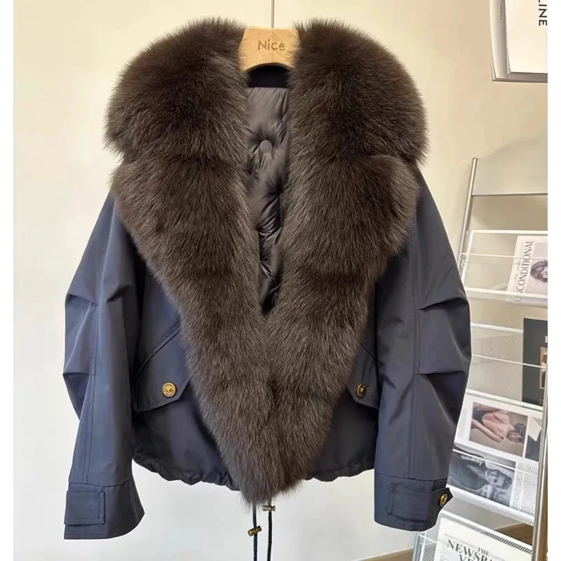 

Пуховик с воротником из натурального лисьего меха, новая женская корейская модель 2026 года, свободный укороченный фасон, парка, теплая зимняя куртка для женщин