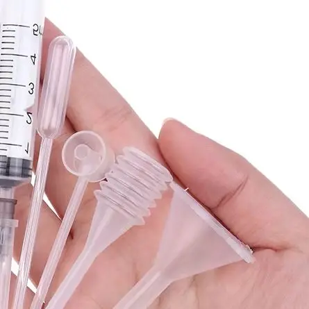 Ensemble d'outils de recharge de parfum, diffuseur en plastique, seringue compte-gouttes en paille, entonnoir de distribution de pulvérisation, outils cosmétiques requis 6 pièces/ensemble