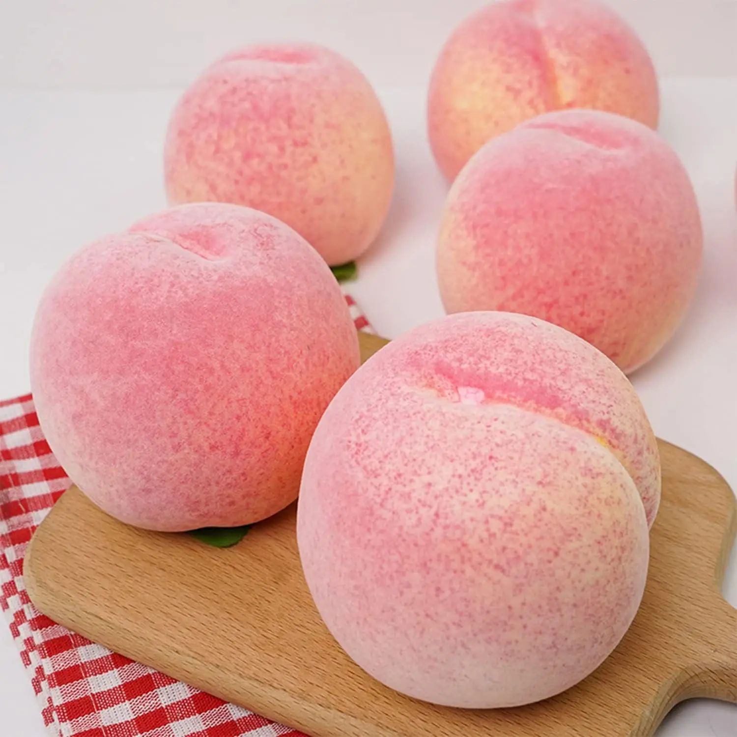 5Pcs Artificial Juicy Peaches Simulation Fake Fruits Peaches with Leaf Photo Props Home Decoration