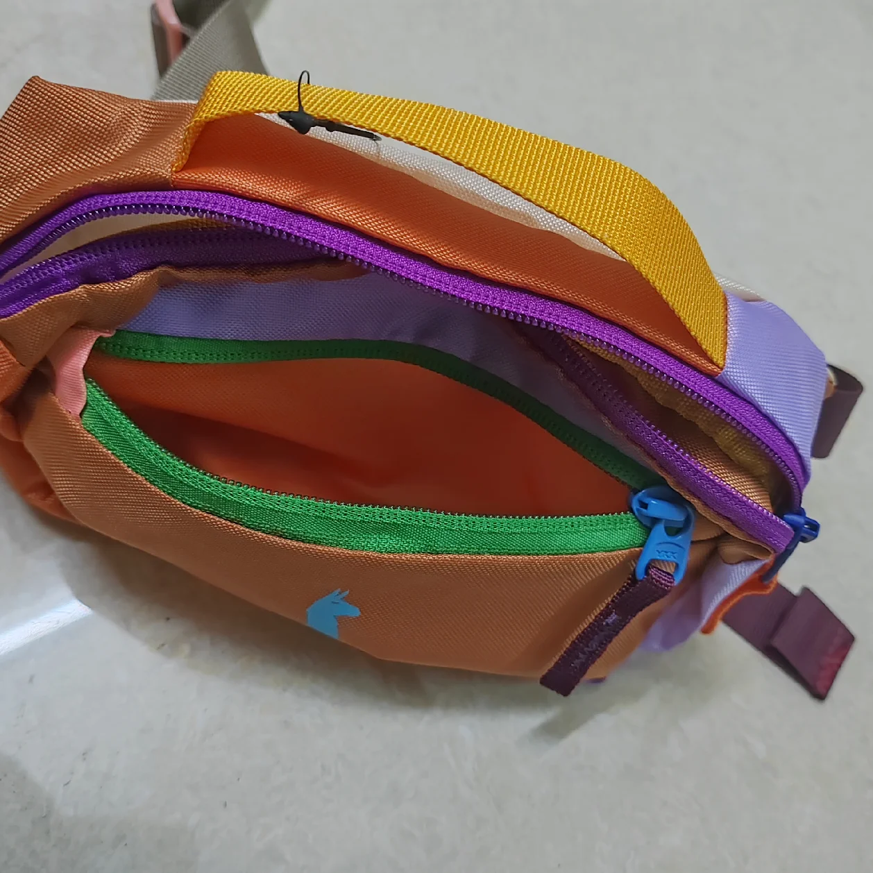 الألبكة الملونة الأزياء الدوبامين خفيفة الوزن الخصر حقيبة كروسبودي رسالة مطبوعة 1.5L الخصر حقيبة سعة كبيرة حقيبة ركوب الدراجات #5