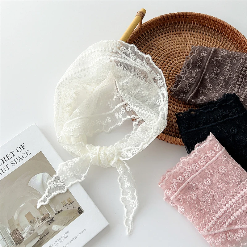 

Hollow Lace Triangle Scarf Women Girl Headscarf Headband Head Wrap Scarf Office Lady Wrist Hair Tie Bandana Kerchief Hair Band