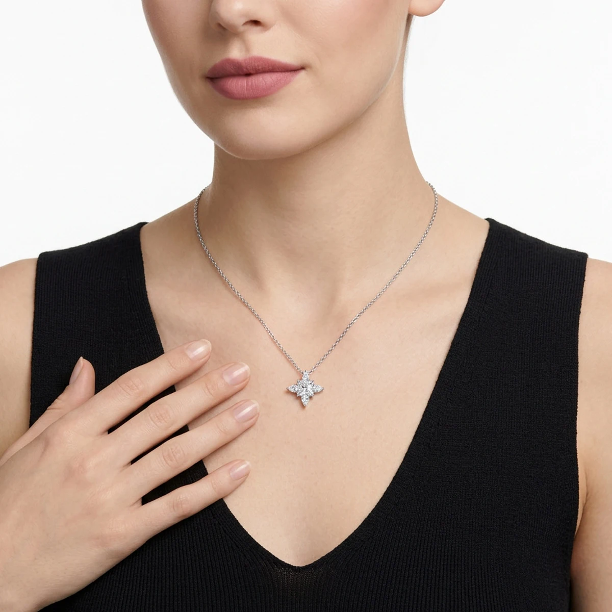 925 Sterling Silver D VVS1 Moissanite Pendant Necklace For Women Four Pointed Star Fine Jewelry Gift For Anniversary Birthday Party Wedding Daily Wear Elegant Delicate Star Shape Neck Chain 18K Gold Plated Sparkling Multi Cut Moissanite Gemstone Accessory