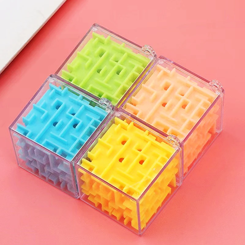 4X4cm 4PC Three-dimensional Square Transparent Rolling Beads Puzzle Maze Toy Kids Birthday Party Gift Pinata Filler Party Favors