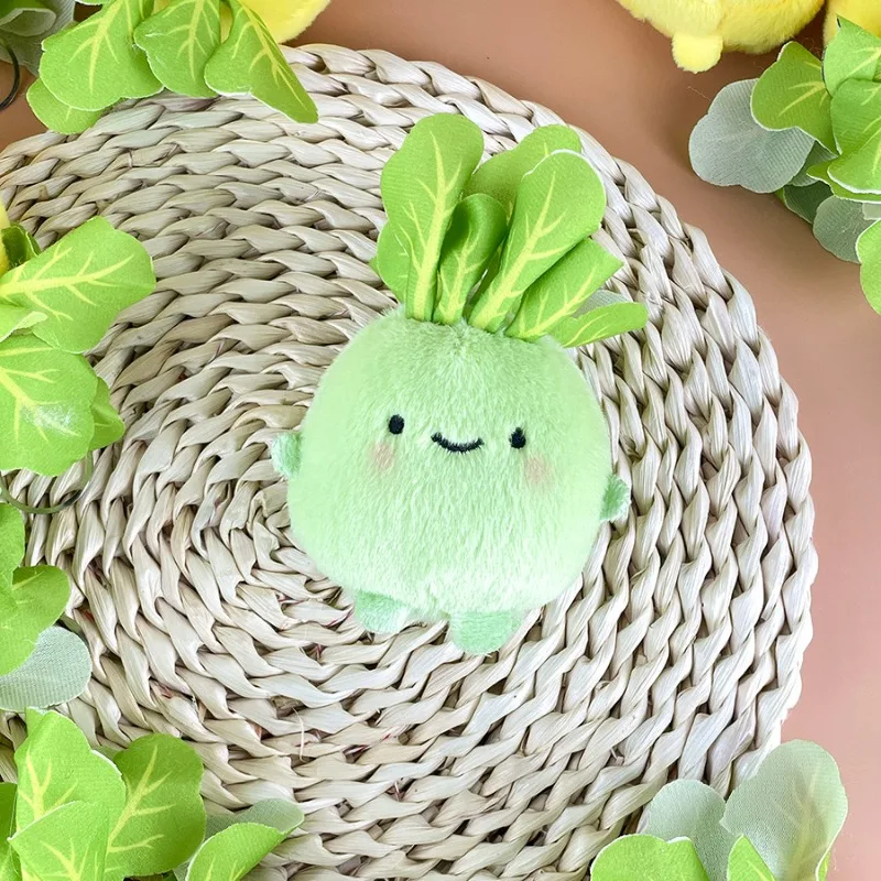 Dessin animé légumes famille grande tête légumes poupée pendentif mignon trois couleurs radis légumes champignon peluche poupée jouets pour les enfants