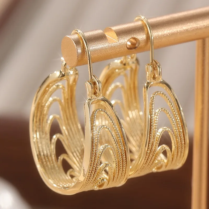 Thumbnail 2 - #31 Top 40 Drop Earrings Worth Buying In 2026