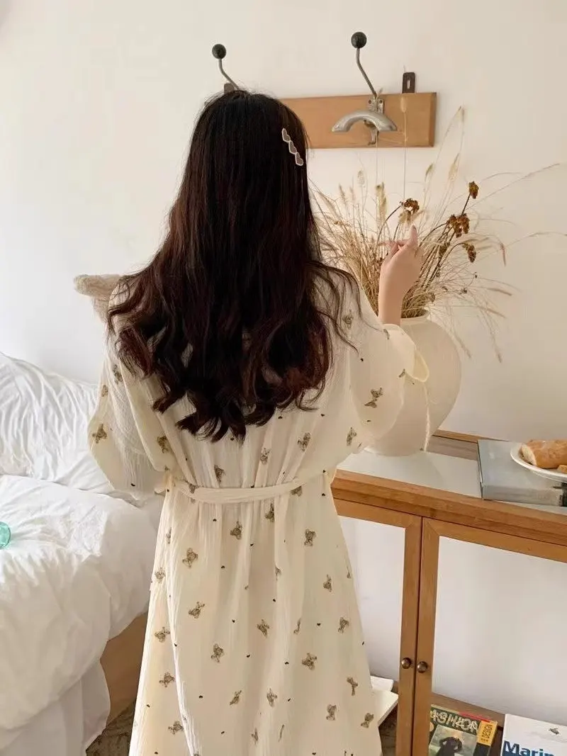 

Long Sve Women's Robe Spring Autumn 2025 New Peach Bear Cartoon Loose Long Bath Robe with Waist Belt Home Clothes