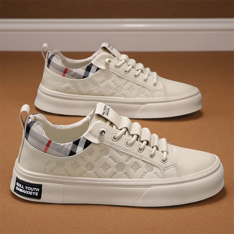 

Luxury Men's Leather Sneakers Designer Athletic Shoes for Men HighEnd Casual Skateboard Shoes Vulcanized Tennis Fashion Footwear