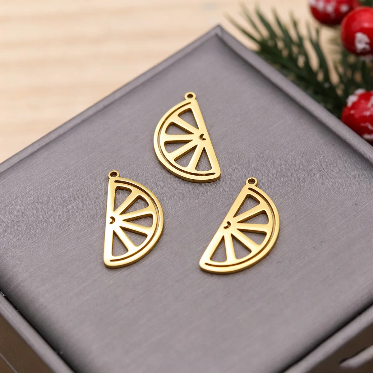 3pcs Stainless Steel Lemon Slice Charms Hollow Citrus Pendant for DIY Jewelry Making Necklace Earrings Accessories Supplies