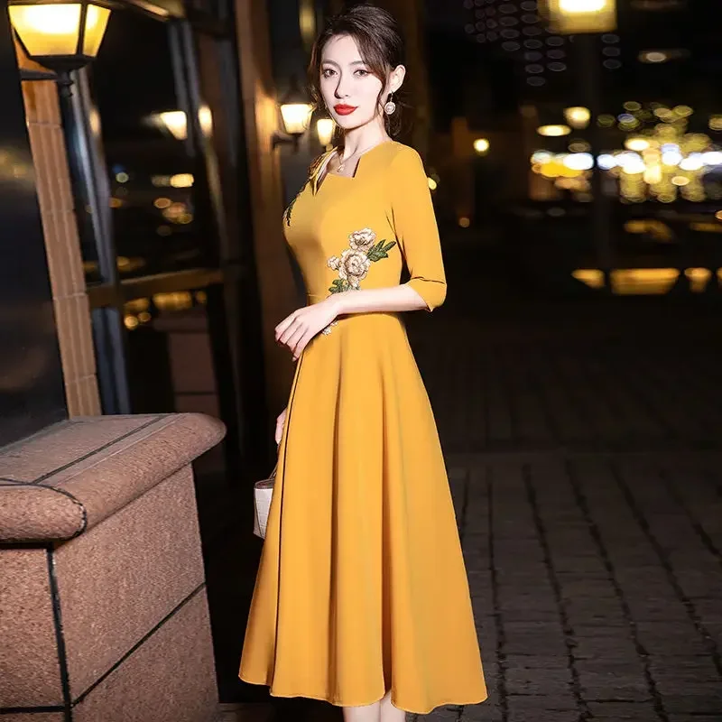 Elegant Embroidery Solid Dresses Vintage Reunion Women's Clothing Graphic Square Collar Spring Thin Knee Skirts Skinny L139