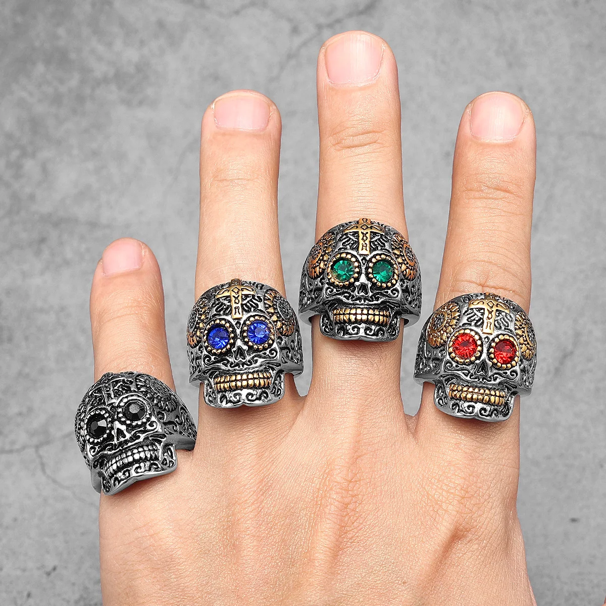 Cyberpunk Robot Carved Skull Men Rings Stainless Steel Women Jewelry Punk Gothic Rock Vintage Fashion Accessories Gift Wholesale