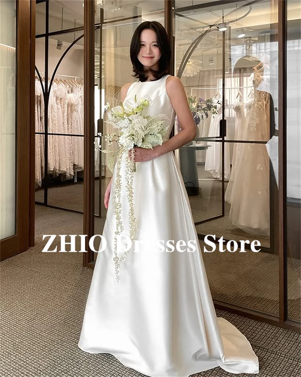 ZHIO Elegante O-hals A-lijn Mouwloze Trouwjurken Korea Vrouwen Satijn Vloerlengte Bruidsjurken Aangepast Eenvoudig ienia Turismo