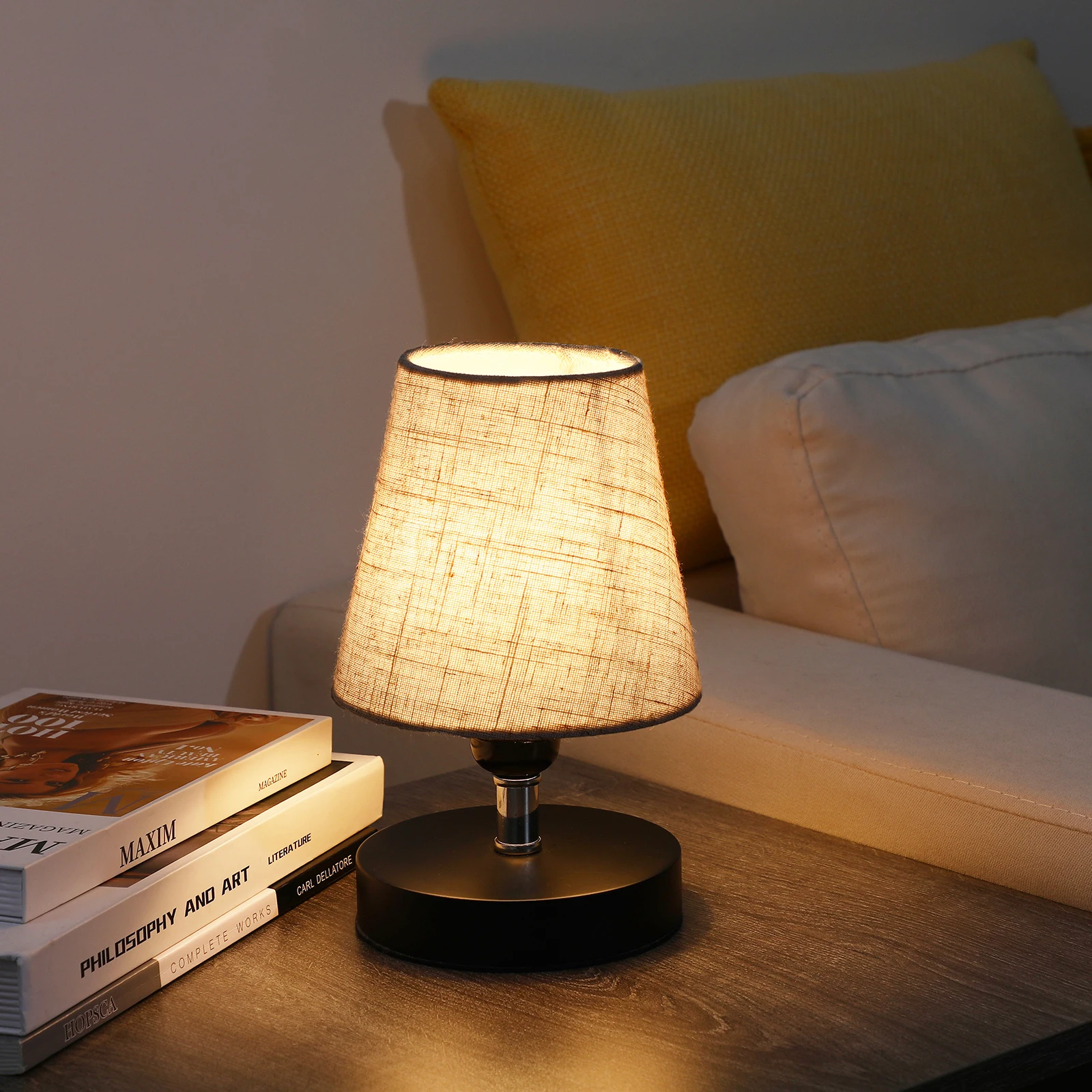 

2 Pcs Lamp Shades Cloth Cover for Table Bedside Desk Lamps Linen Fabric Replacement Decorative Light Covers Dust Proof