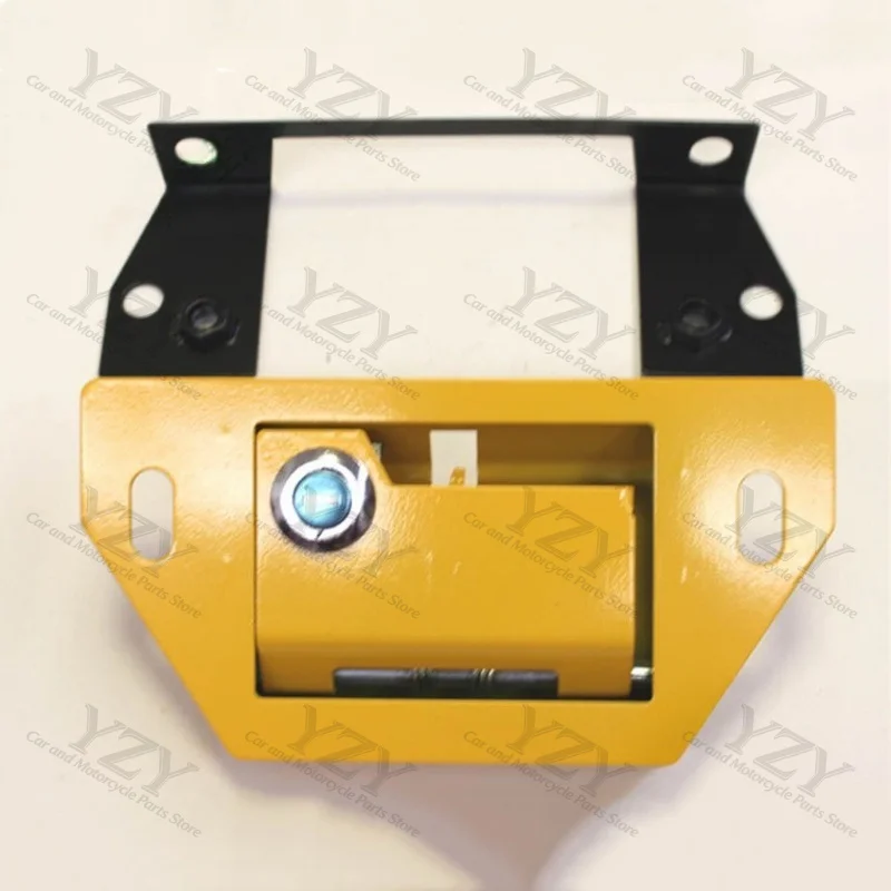 Excavator accessories PC60-7 rear cover lock PC60-7 trunk lock, machine cover lock