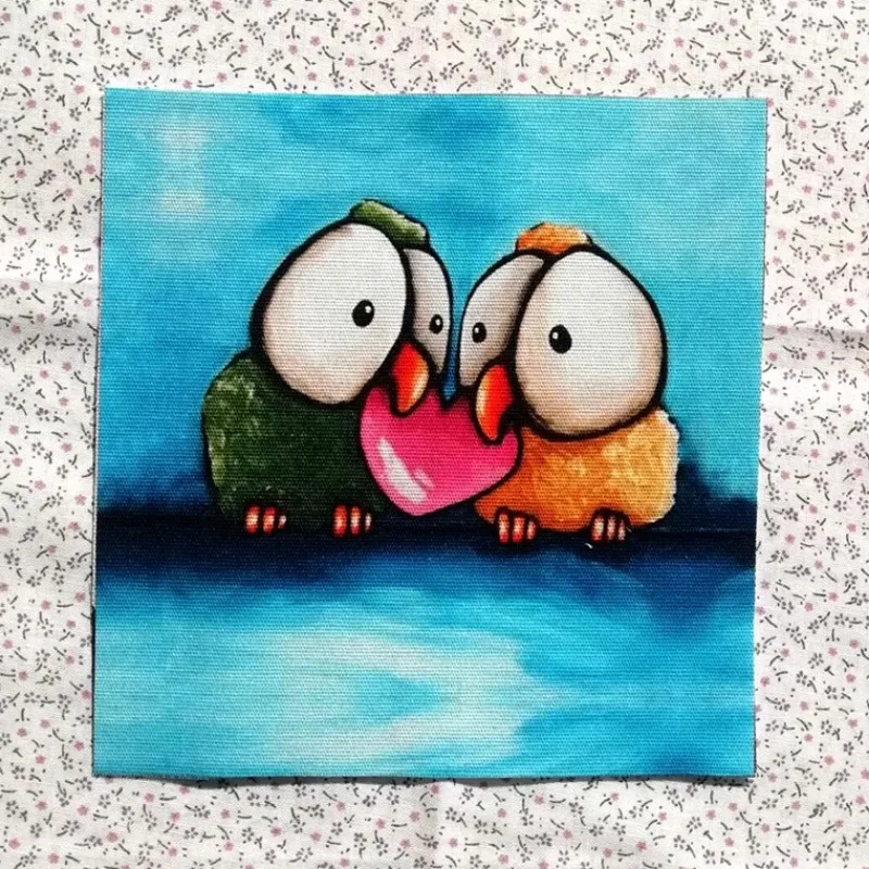 15X15cm Couple Bird Patchwork Cotton Canvas Fabric Cartoon for DIY Sewing & Quilting Purse Book Cover Home Decoration Material