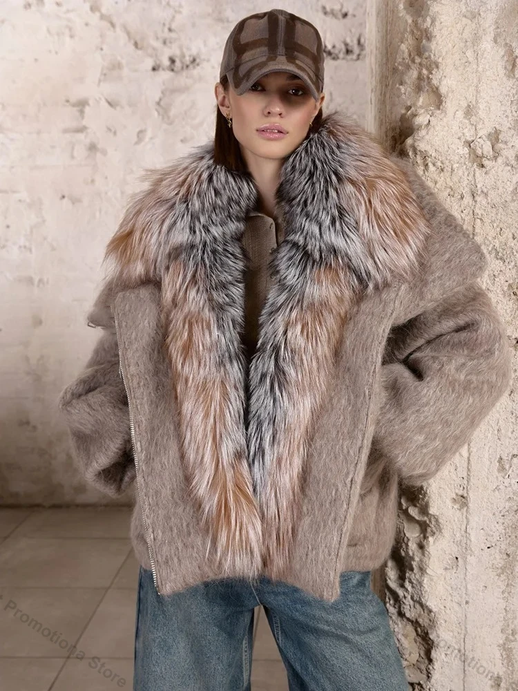 Women's Oversized Down Jacket Warm Winter Puffer Design Goose Down Jacket Cold Winter Warm Lightweight Padding Coat with Fur