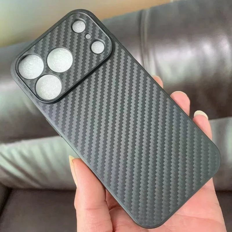 

Ультратонкий защитный чехол из углеродного волокна, подходящий для iPhone 17, Air 16, 15, 14, 17 Pro Max, защитный чехол из ТПУ с защитой от падения