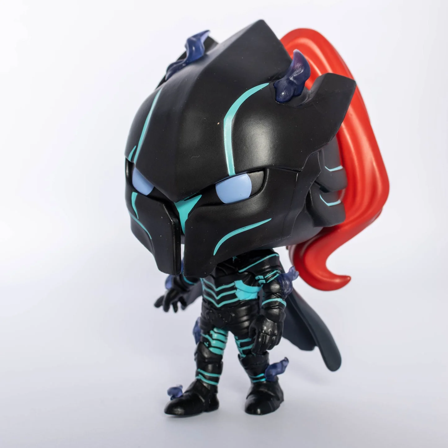 Solo Leveling Funko Pop! Igris Figure(chase)#1985 Official Authentic Limited Collectible Edition Figures Solo Leveling Fans Gift - view 3