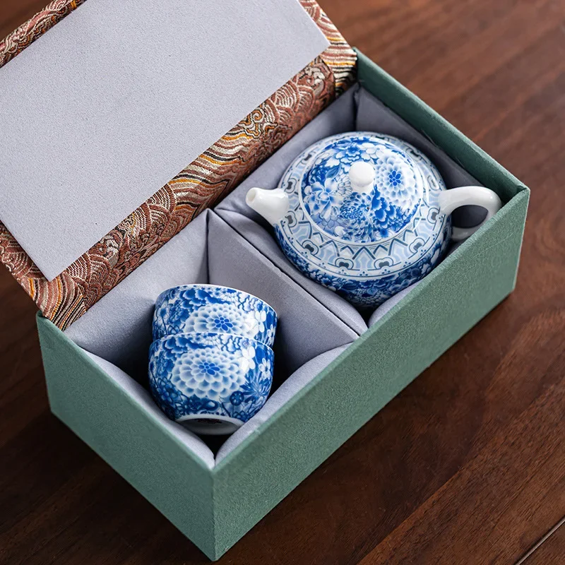 Colorful Blue White Porcelain Handmade Teapot Hand-painted Thousands of Flowers Teapot One Pot Two Cups Gift Box Set Portable