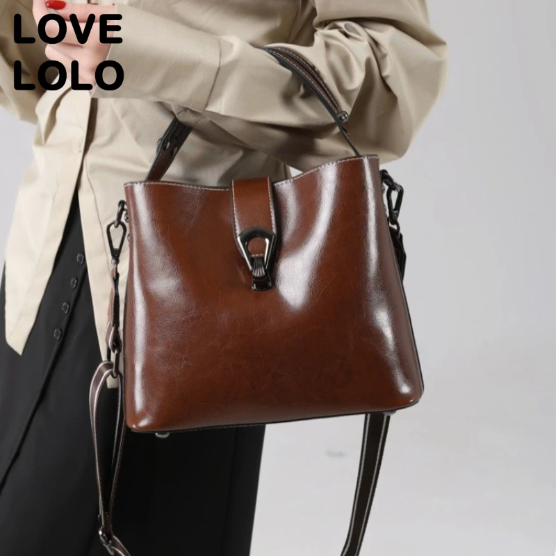 

Retro Genuine Leather Bucket Bag Crossbody Bag for Women Vintage Cowhide Shoulder Purse Large Capacity Commuter Shopping Tote