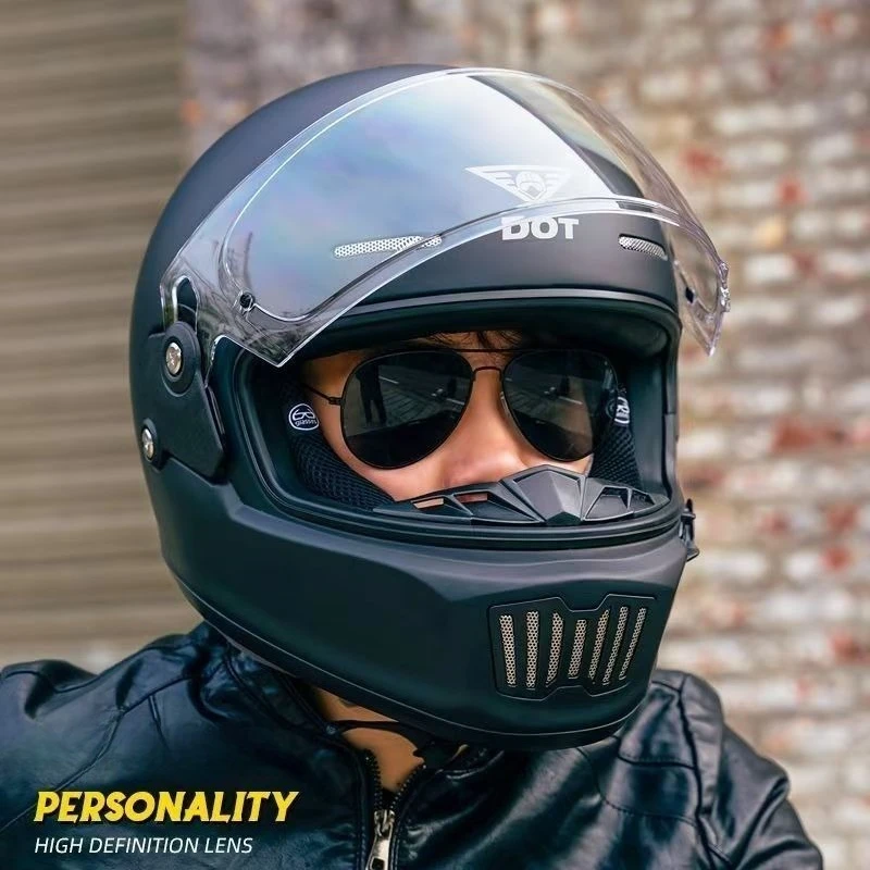 Motorcycle Helmet Personalized Retro Knight Helmet Glass Fiber Retro Full Helmet All Seasons Universal Moto Cross Black