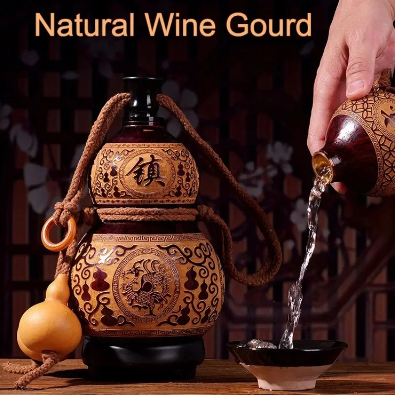 Portable Natural Dried Wine Gourd 500ml, Outdoor Beverage Container Creative Craft Gift for Christmas & Friends