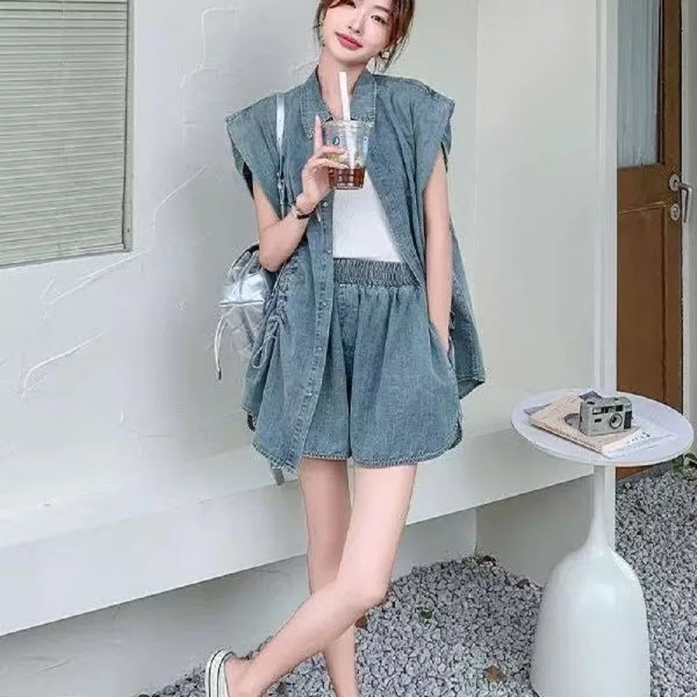 

Korea Two-Piece Denim Wrinkled Jacket Top Loose Shorts Women 2025 Summer New Niche Design Casual Versatile Suit