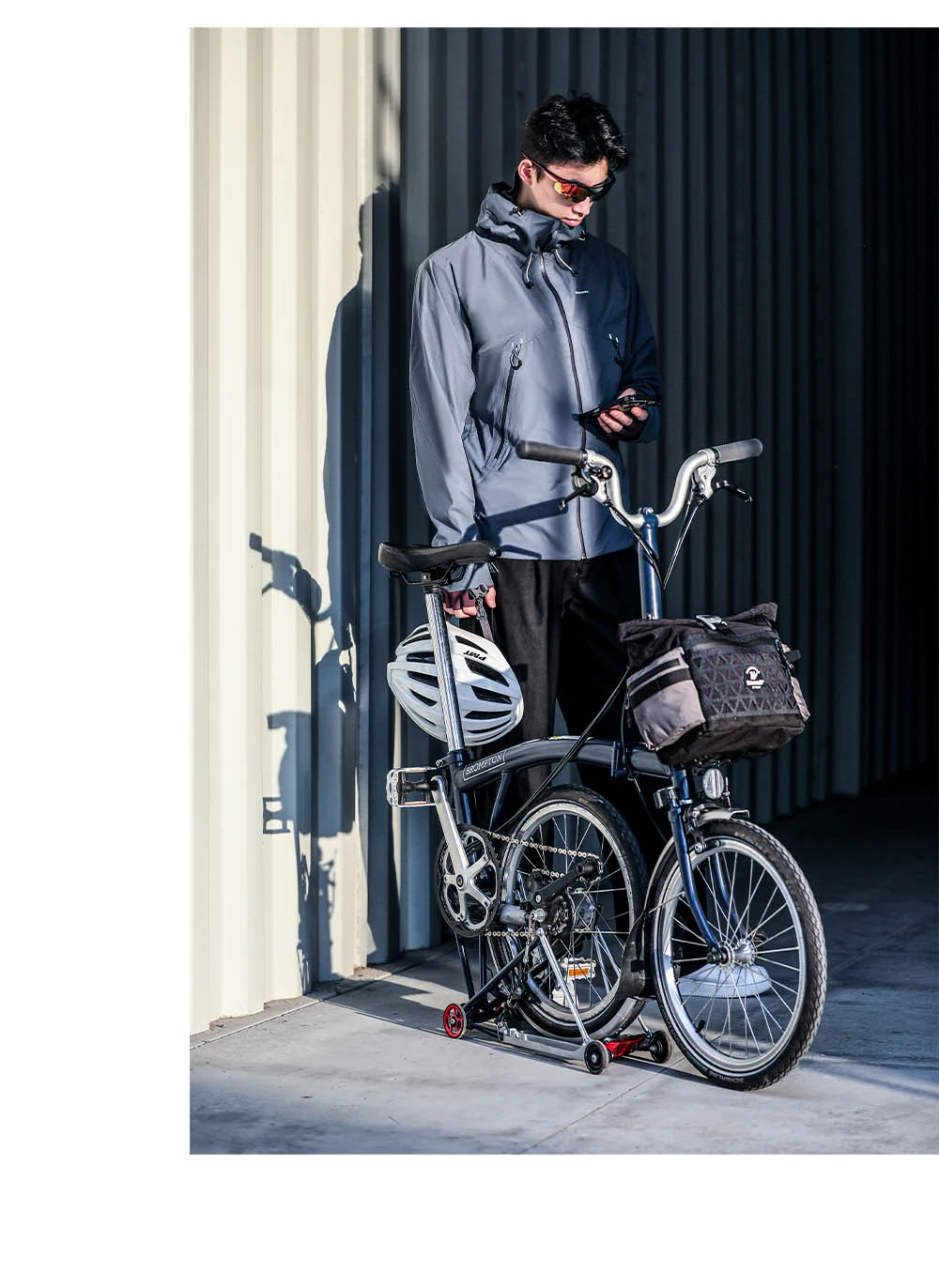 Rhinowalk Bicycle Handlebar Bag 6.5L Quick Release Bike Front Bag Comes With Rain Cover For Brompton Folding Bike Urban Cycling