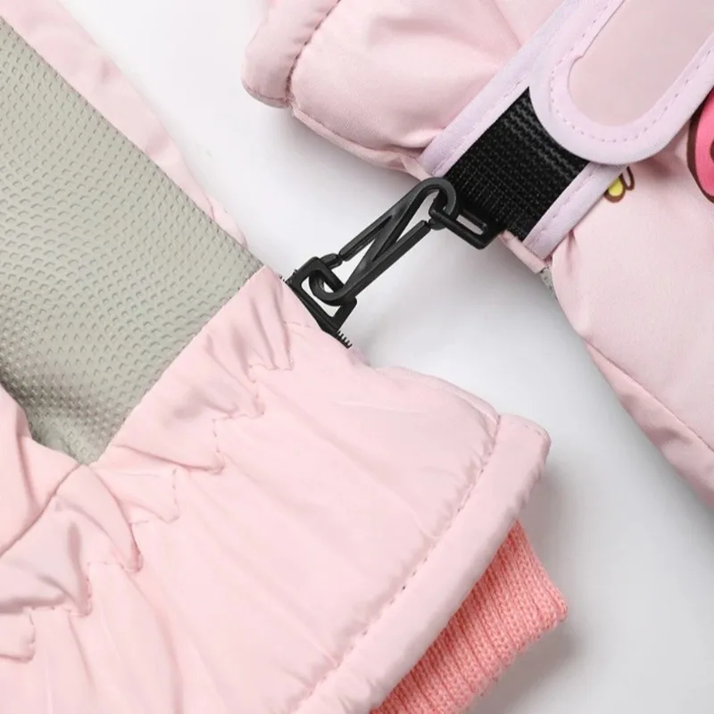 Melody Kuromi Winter Children Fleece Gloves Waterproof Outdoor Ski Warm Outdoor Cycling Gloves Windproof Cold Resistant Sanrio
