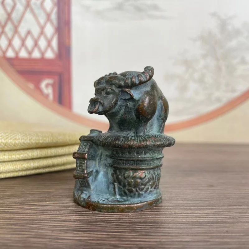 

Antique-style solid copper tea pet ornament, zodiac bull desktop decoration for home and office