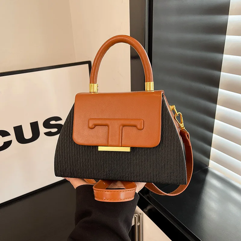 

‌ 2025 Новая женская сумка через плечо с цветными блоками, элегантный квадратный дизайн, регулируемый ремешок, универсальный кошелек через плечо