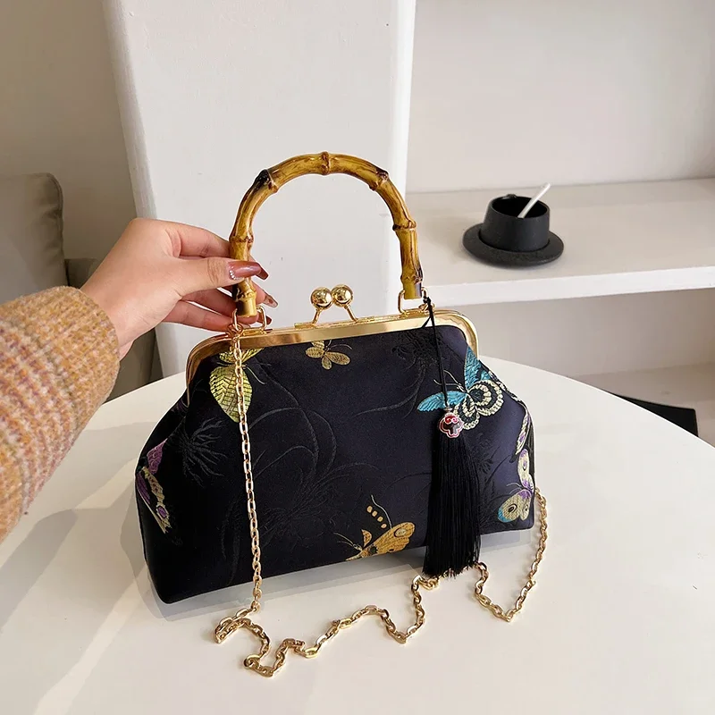 Luxury Embroidery Evening Bag Vintage Fashion Wedding Style Bags Tassels design Women Handbags Purses Shoulder Crossbody Bags